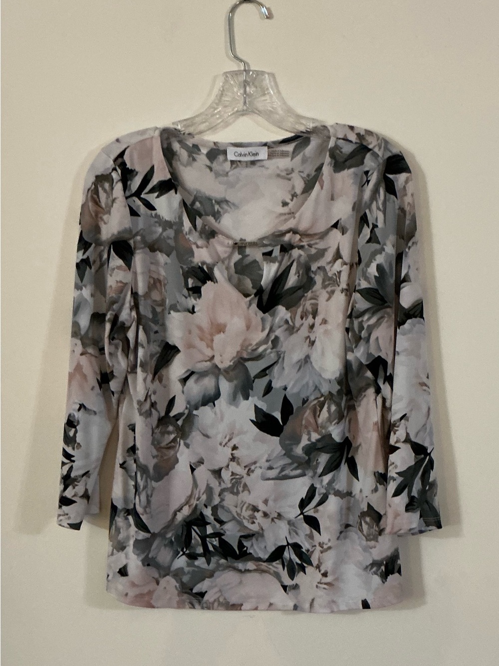 Calvin Klein Long Sleeve Floral Scoop Neck Top in Blush, Gray and Black